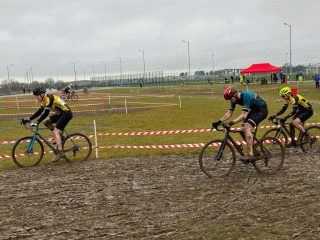 Eastern Cross team relay