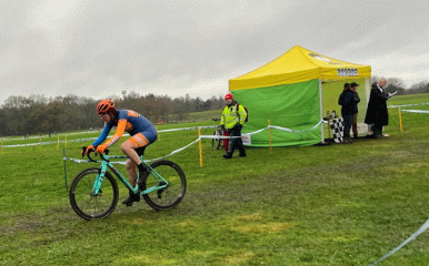 Stow Scramble womens race