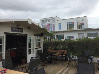 Southwold Pier and the CafÃ© on the Green