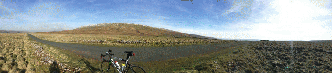 Yorkshire Dales: cycling past Whernside