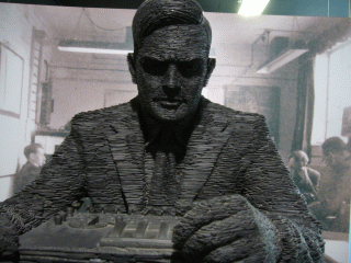 Bletchley Park: Alan Turing statue